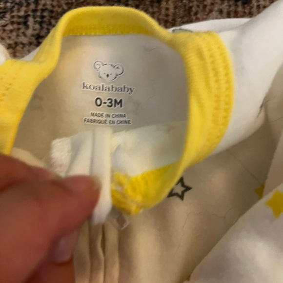 Assorted Baby One Pieces Set 0-3 Months - Picture 4 of 4